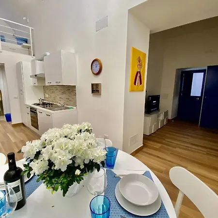 דירה Dimora Spaccanapoli *